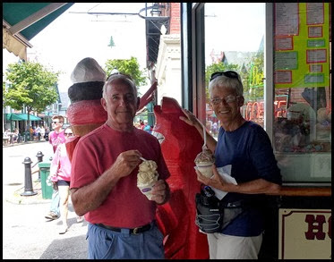 04g - Downtown Bar Harbor - Ice Cream for Lunch