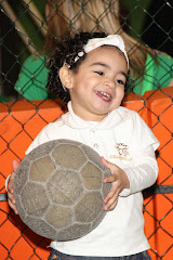 Álbum de fotos de Sarah - 2 anos. Fotografias de Adriana Pimenta Produções, que faz foto e vídeo de casamentos, aniversários e eventos em geral, bem como fotoprodutos, fotolivros e álbuns diagramados. Atua em São Paulo. Album (digital) de fotos de Sarah - 2 anos. Fotografias digitais de Adriana Pimenta Produções, que faz foto e vídeo de casamentos, aniversários e eventos em geral, bem como fotoprodutos, fotolivros e álbuns diagramados. Atua em São Paulo. fotos de casamento sao paulo sp para fotografia são fotografos casamentos festa infantil crianças aniversario fotoprodutos filmagem vídeo fotografias eventos foto e