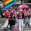 roze zaterdag parade 26-6-2010 11-54-57.JPG