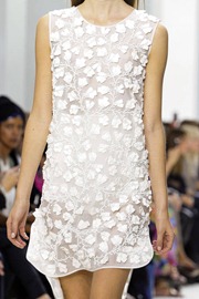 elle-giambattista-valli-spring-2013-rtw-001-de-6607485-lg