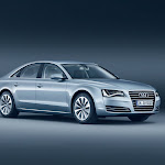 2012 Audi A8 Hybrid 006.jpg
