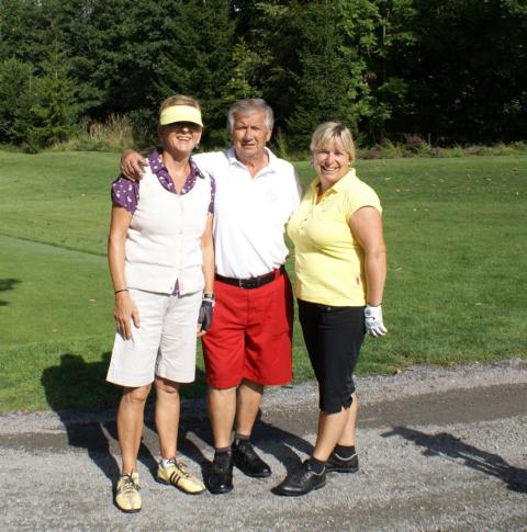 09GolfCharity27.JPG