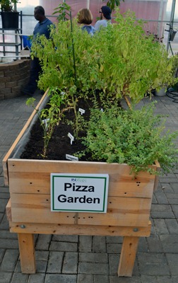 [pizza%2520garden%255B3%255D.jpg]