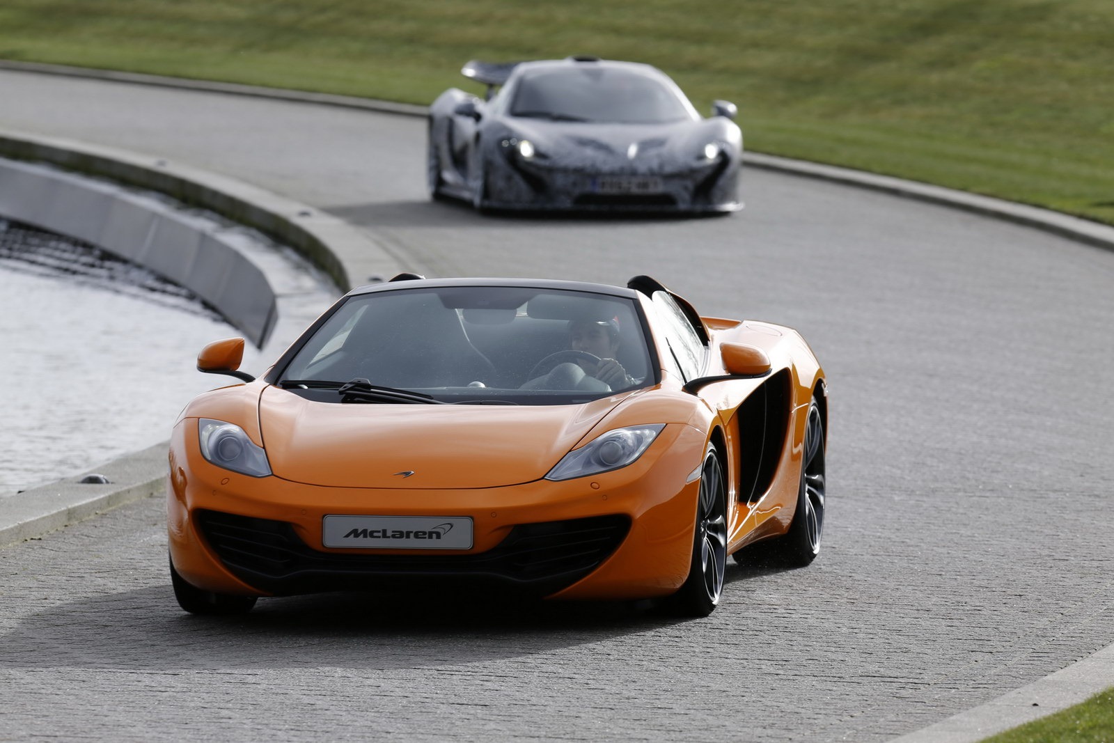 [McLaren-P1-MP4-12C-2%255B2%255D.jpg]