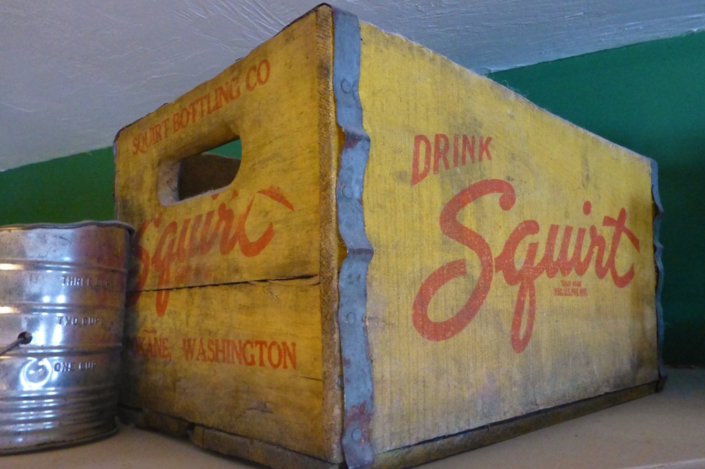 [crates-0075.jpg]