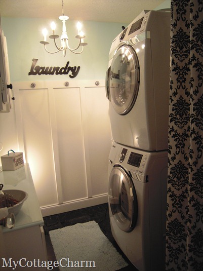 How to decorate a laundry room