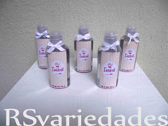 Álcool em gel
    : R$4,90 unid / cento R$ 470,00.
    : min. 40 unids.
    : Medidas= 10,5x5 cm.
    : Capacidade= 60ml.