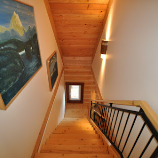 Stairs loft to main