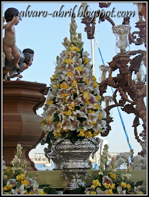 exorno-floral-procesion-carmen-coronada-malaga-2011-alvaro-abril-(5).jpg