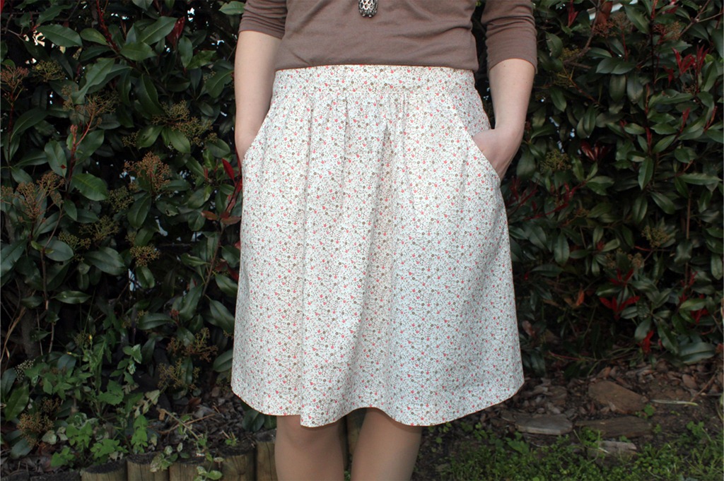 [Skirt-102%255B5%255D.jpg]