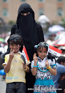 Abudurrahman and Raghad with Mama. Friday prayer on 60 Meter Rd, Sana'a, Yemen جمعة الوفاء لأبين  في شارع الستين بصنعاء