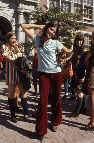 [students-fashion-1960s-12%255B3%255D.jpg]