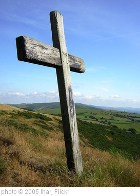 'BBC Cross' photo (c) 2005, Ihar - license: http://creativecommons.org/licenses/by/2.0/