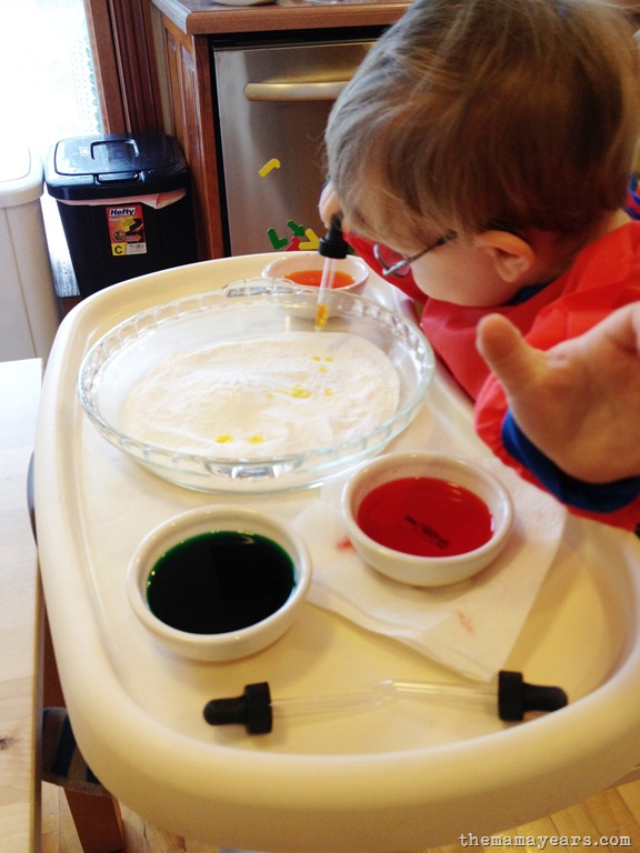 [fun%2520with%2520food%2520coloring%2520feb%25202013%255B4%255D.jpg]