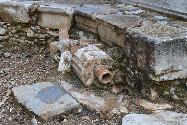 [Stratonikeia%2520Colonaded%2520Street%2520water%2520pipes-2.jpg]