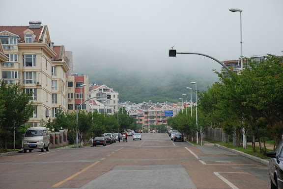Qingdao - La brume sur la colline