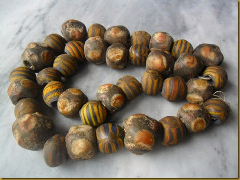 Kalung manik2 keramik - zoom2 Kalung manik2 keramik - zoom2