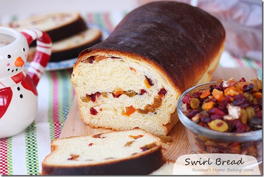 Dried_Fruit_Swirl_Bread_Recipe_Roxanashomebaking_1 Dried_Fruit_Swirl_Bread_Recipe_Roxanashomebaking_1