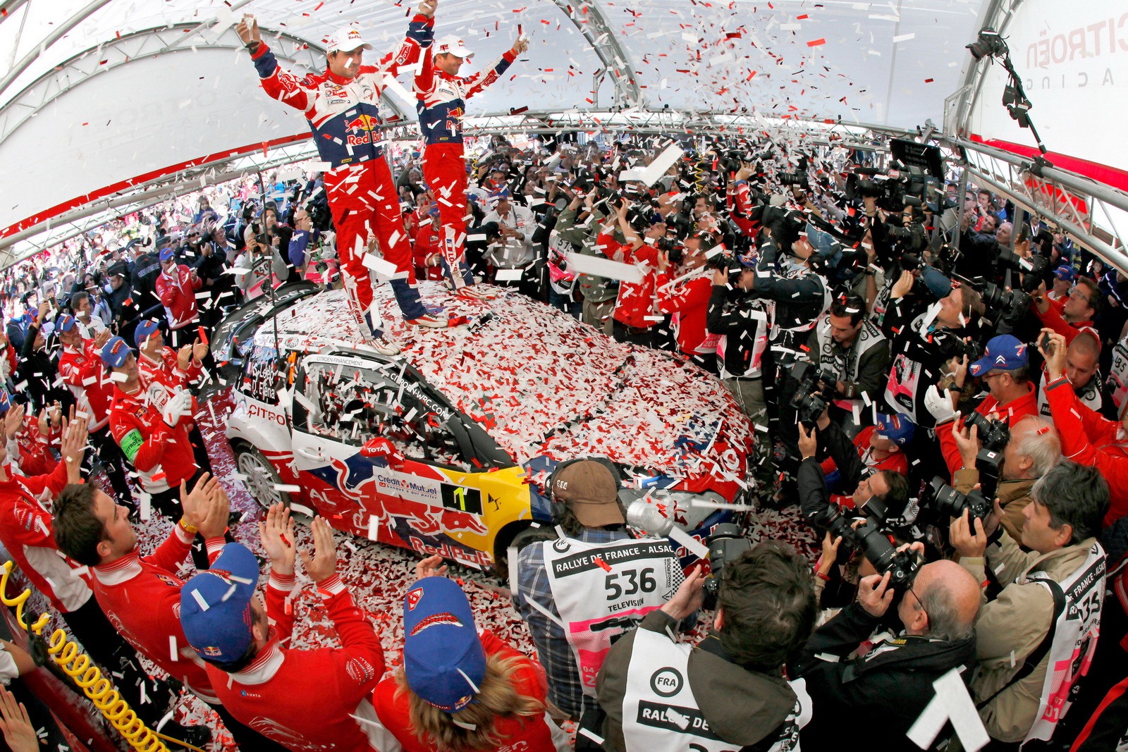 [WRC-Citroen-Loeb-1%255B4%255D.jpg]