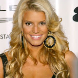 Jessica_Simpson_-_AMAs_111404_-_lg.6648667.jpg