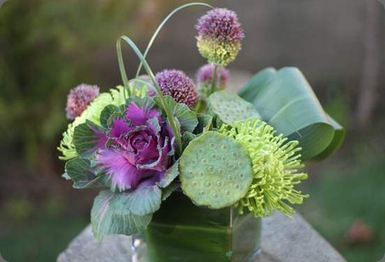 rolling-hills-estate-florist bride and bloom flowers