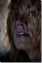 dollys-from-holly.blogspot.com_Yvonne Strahovski_11