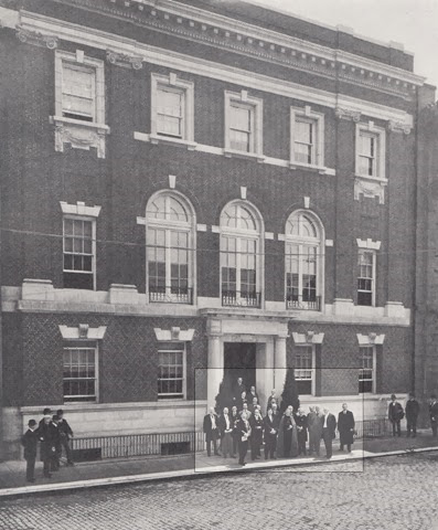 1909