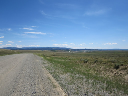 Just maybe some trees in the distance, only bad gravel roads, steep hills and strong headwinds in the way