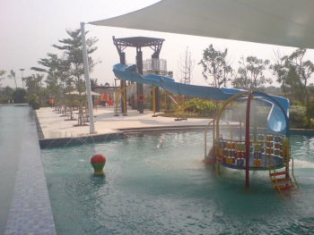 [jakarta%2520garden%2520city%2520water%2520park%255B3%255D.jpg]