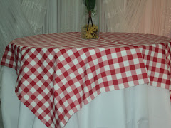 Sobre Toalha Panama Xadrez, Linha: Dama Fotos do evento Linha Hotel Restaurante. Foto numero 8 da empresa de toalhas e tecidos Tropical Toalhas, que vende tecidos, toalhas, capas de cadeira e guardanapos para festas e eventos; toalha redonda longa, sobretoalhas (sobre-toalhas), toalhas especiais, sobrecapas (sobre-capas), caminho de mesa, capas de almofadas e aventais, nos tecidos cetim podange, gorgurao, shantung (xantungue), voil liso, voile bordado, voal estampado, jacard (jacquard), panama gold, e em estilos matelasse, fanstasminha, princesinha, fraque, em diversos formatos e tamanhos. tecidos para decoração rio de janeiro rj venda festa eventos toalha redonda tecido loja capa cadeira caminho mesa almofada capas cadeiras lojas decoraçao aniversário decorar sitio foto casamento salão guardanapos restaurante