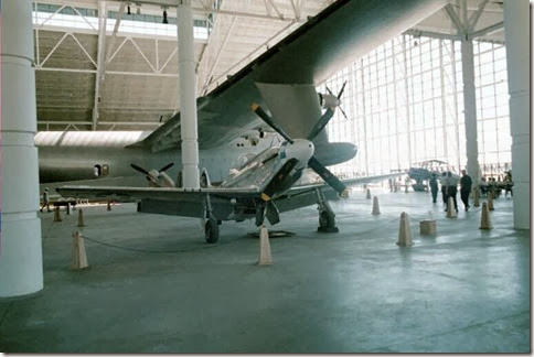 95842_19 1944 North American P-51D Mustang at the Evergreen Aviation Museum in 2001