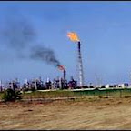 Hassi Messaoud: 9 blessés dans une explosion d’un gazoduc et un incendie dans des puits de pétrole