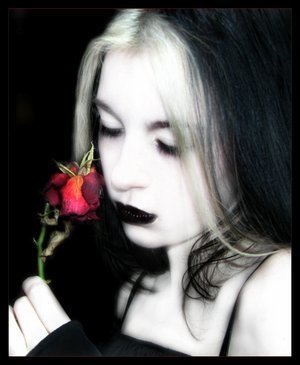 [sad-goth-flower-girl%255B2%255D.jpg]