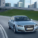 2012 Audi A8 Hybrid 001.jpg