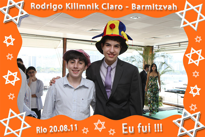 Fotos de Rodrigo Claro - 20.08.11. Foto numero 09 da Social Click Fotografia Digital, do Rio de Janeiro, RJ, que faz fotos divertidas, fotos malucas, fotos com fantasias, fotos na hora, fotografia maluca, fotografia divertida com molduras personalizadas. album de assinatura foto brinde casamento social click ao vivo roberto cohen para aniversario camarim ari digital barmitzvah fotos divertidas malucas maluca animadas animado debutantes festas em montagens com fotografia