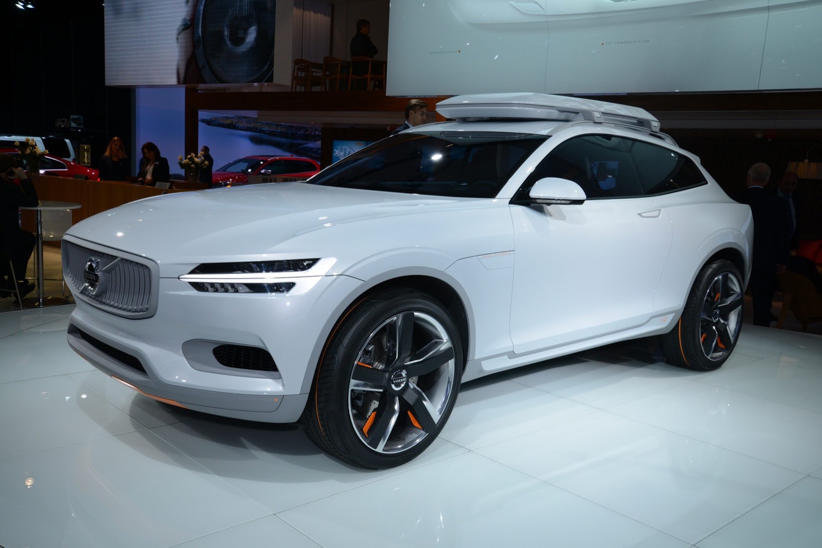 [Volvo-XC-Coupe-Concept-11%255B2%255D.jpg]