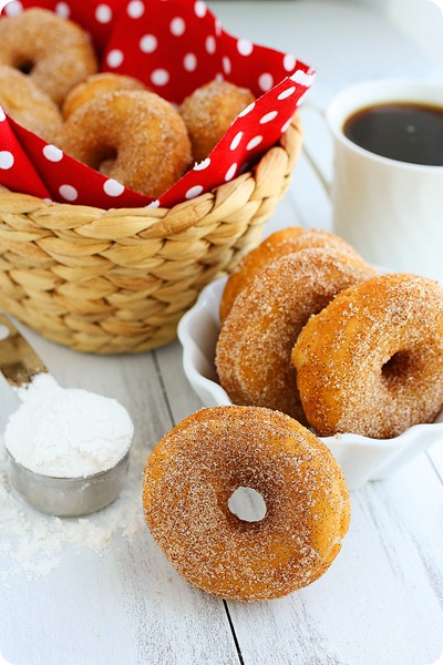 Cinnamon Sugar Doughnut Muffins - Mel's Kitchen Cafe