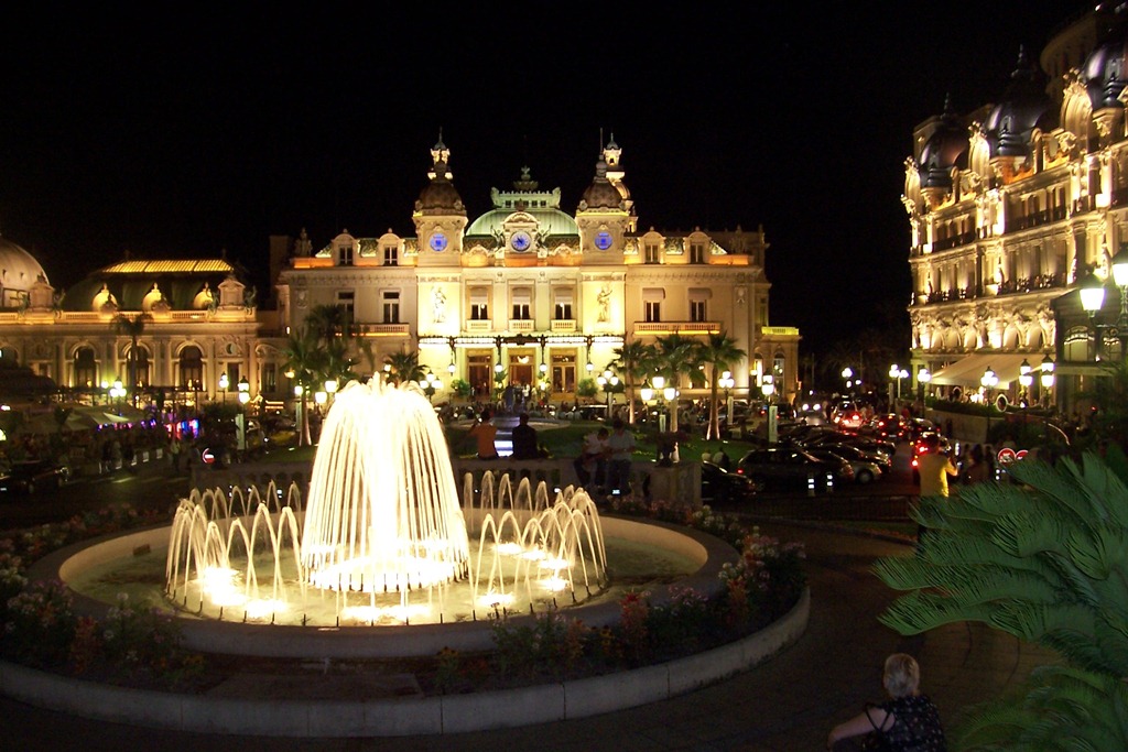 [Monte_Carlo_casino%255B2%255D.jpg]