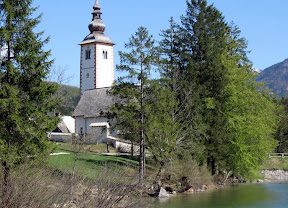 Cerkev Janeza Krstnika./Janez Krstnik church.