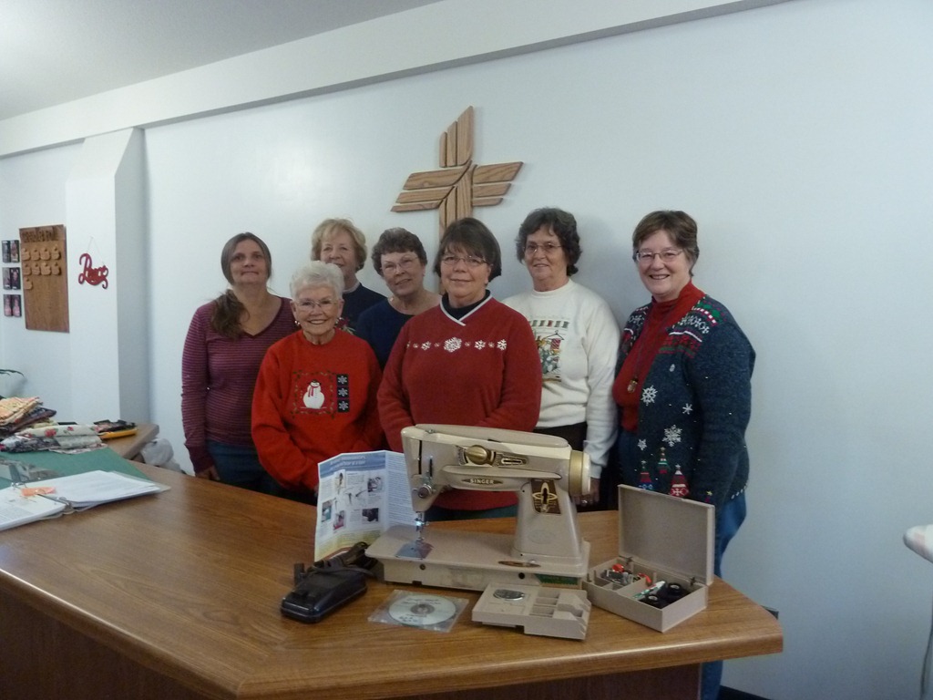 [plvquilting%2520group%255B3%255D.jpg]
