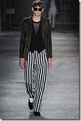 Alexander McQueen Menswear Spring Summer 2012 Collection Photo 30