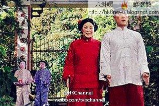 未婚夫妻何韻詩與黃宗澤熱衷嘗試各種婚紗拍攝提案,包括扮紙紮童男童女