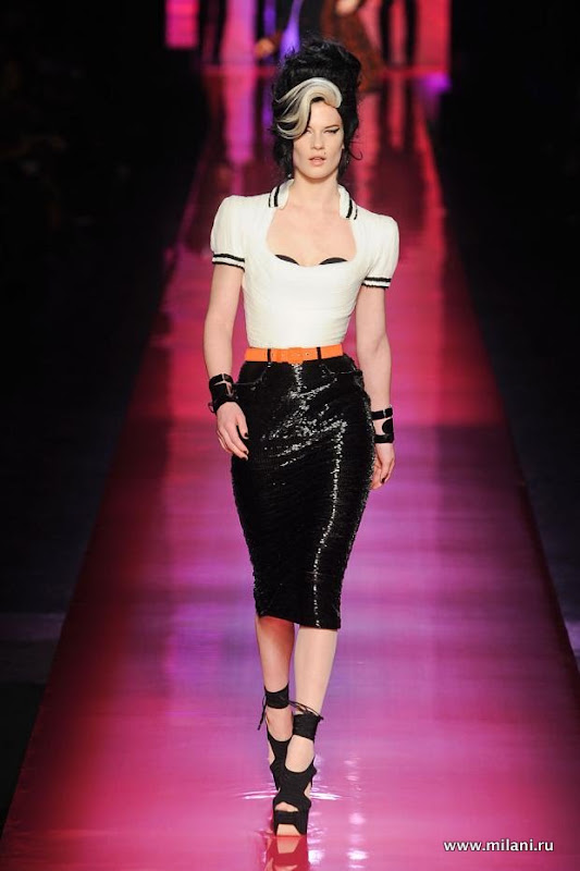 jean-paul-gaultier-haute-couture-spring-2012-pfw1.jpg