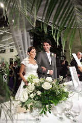 Album (digital) de fotos de Monica e Leonardo. Fotografias digitais dos fotógrafos de casamento Wagner e Vanessa que fazem fotos de casamento (fotografia de casamento) no melhor estilo do fotojornalismo em Niterói, RJ, e outras cidades do Rio de Janeiro. 
