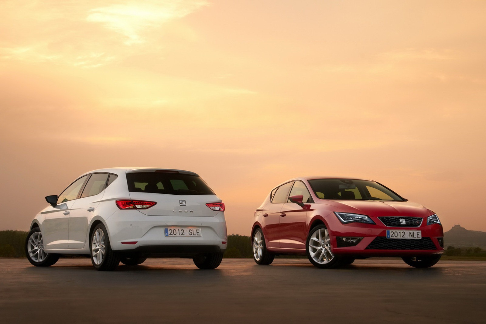 [SEAT-Leon-2013-36%255B2%255D.jpg]