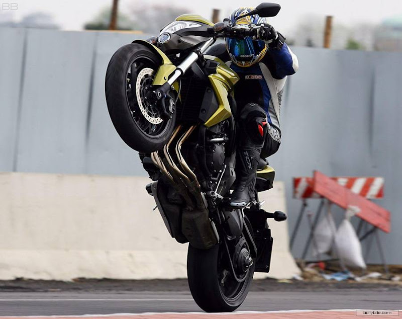Image Dimension: 512x406 :: Honda CB1000R | Bike Walls: Stunning Performance Naked style, breathtaking acceleration, light, responsive handling and invigorating thrills at every twist of its throttle Honda CB1000R | Bike Walls: Stunning Performance Naked style, breathtaking acceleration, light, responsive handling and invigorating thrills at every twist of its throttle