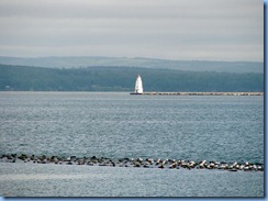 2771 Wisconsin US-2 East - Ashland - Lake Superior & Ashland Breakwater Lighthouse from Bayview Park, also known as Pamida Beach