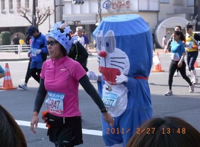 [tokyo-marathon-costumes-32%255B2%255D.jpg]