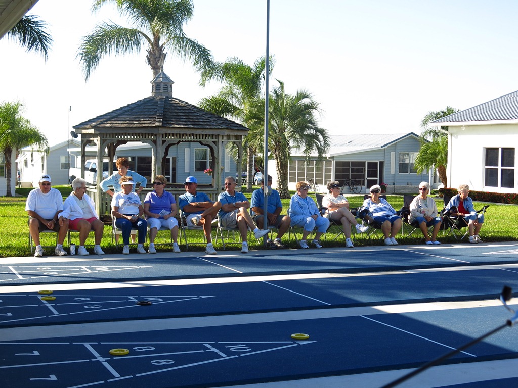 [2013-2-8%2520shuffleboard%2520tournament%2520adelaide%2520%25284%2529%255B3%255D.jpg]