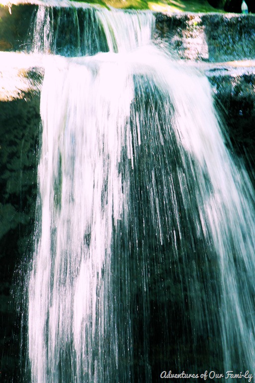 [waterfallpic%255B10%255D.jpg]